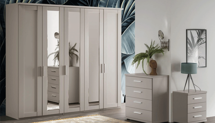 4 Drawer Narrow Chest